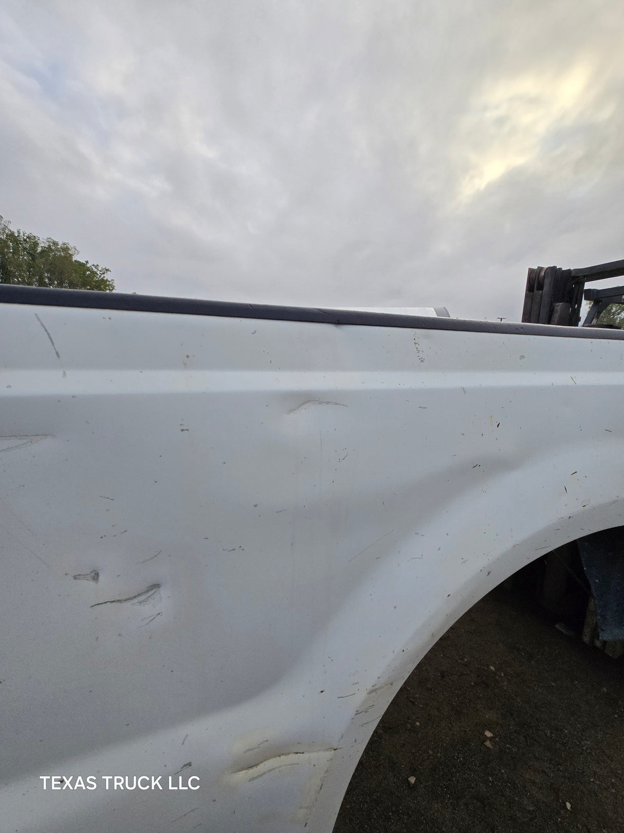 1999-2010 Ford Super Duty F250 F350 6' 9" Short Truck Bed