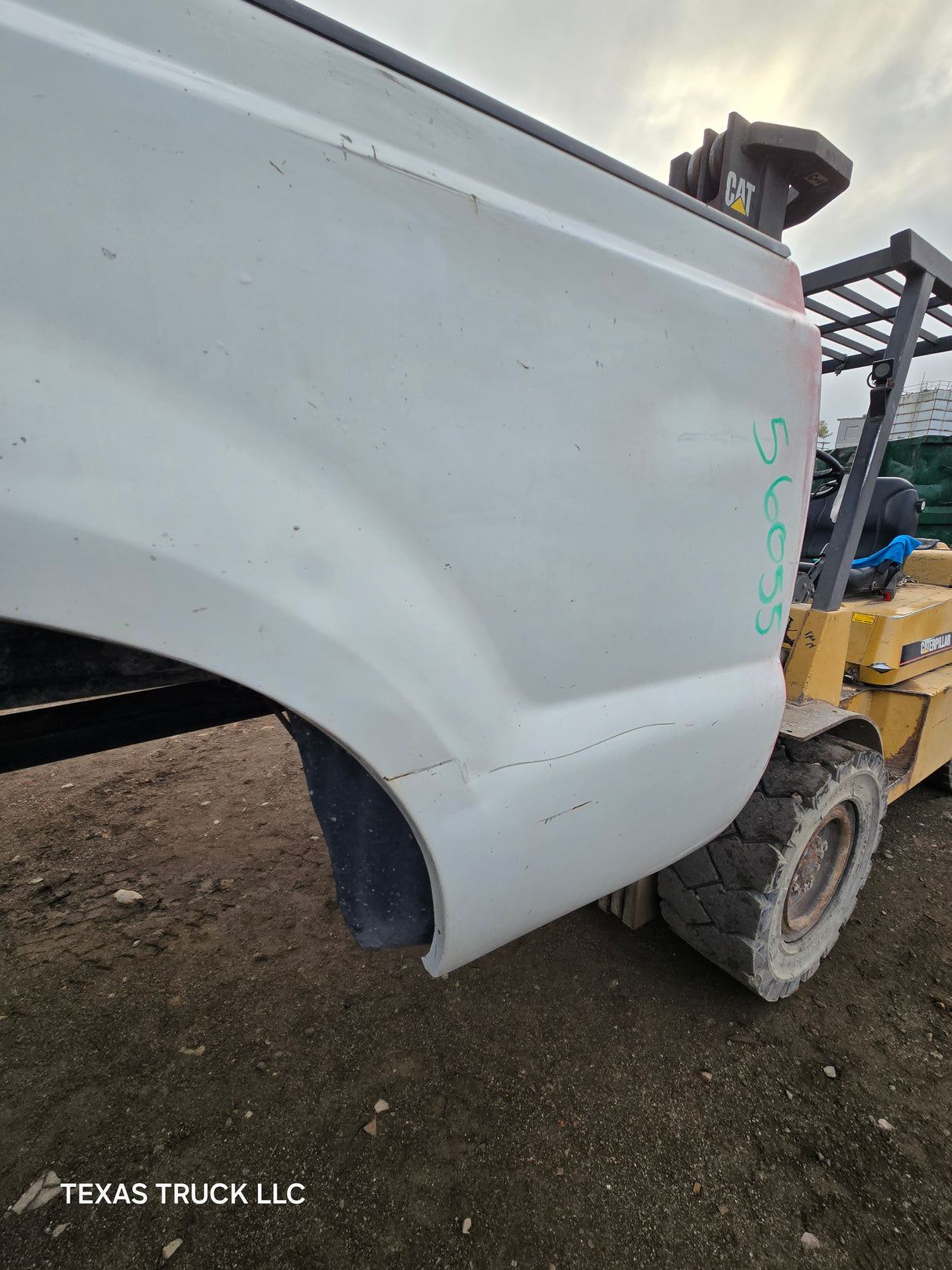 1999-2010 Ford Super Duty F250 F350 6' 9" Short Truck Bed