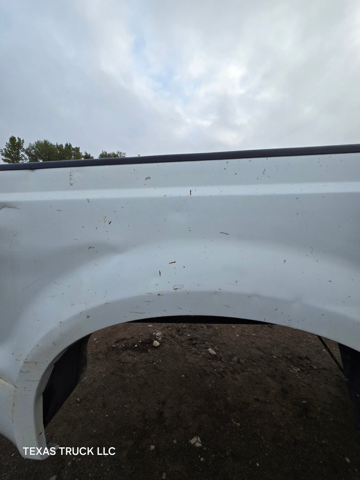 1999-2010 Ford Super Duty F250 F350 6' 9" Short Truck Bed