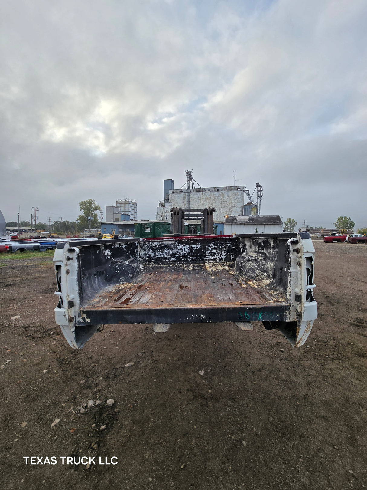 1999-2010 Ford Super Duty F250 F350 6' 9" Short Truck Bed