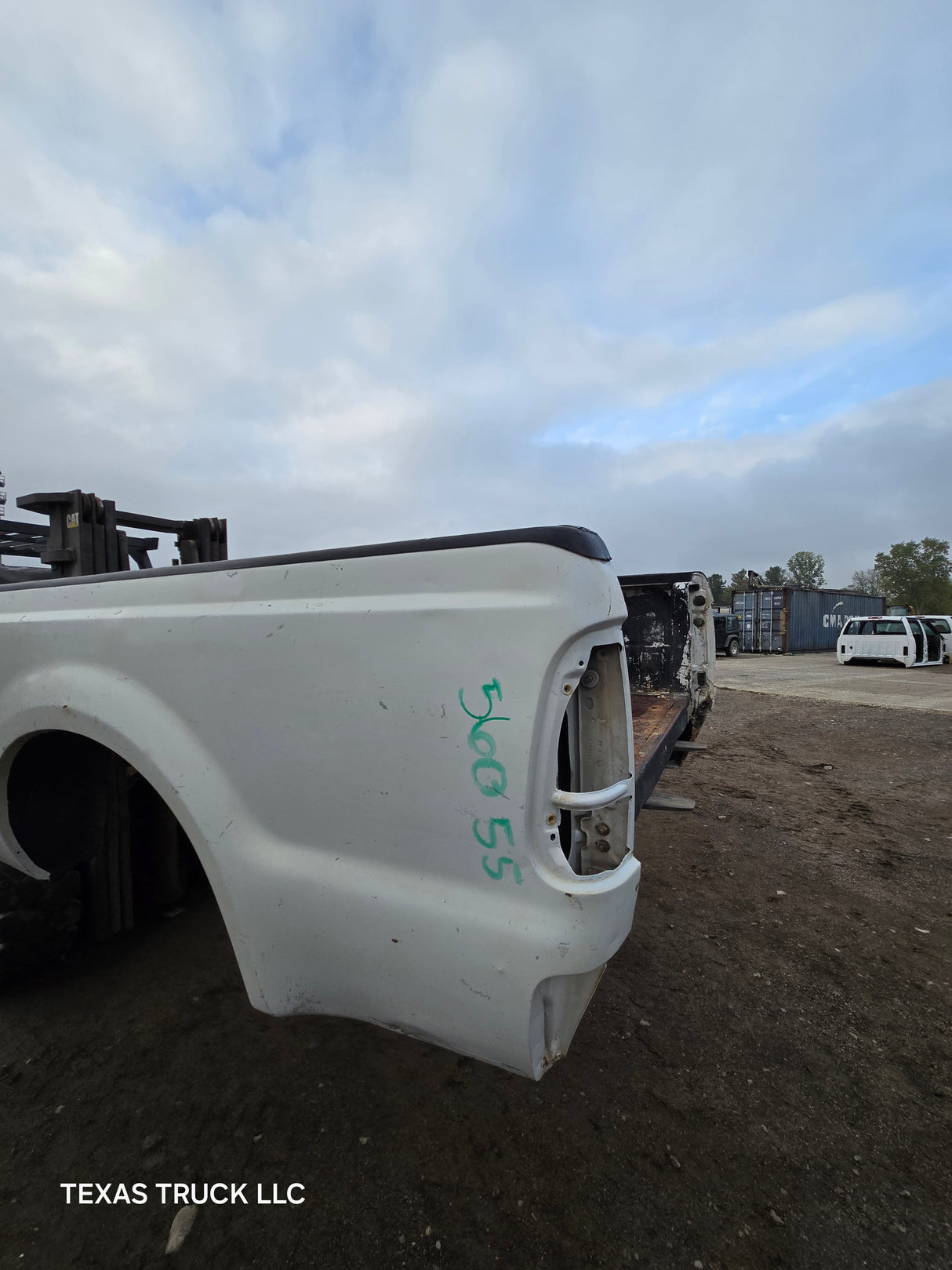 1999-2010 Ford Super Duty F250 F350 6' 9" Short Truck Bed