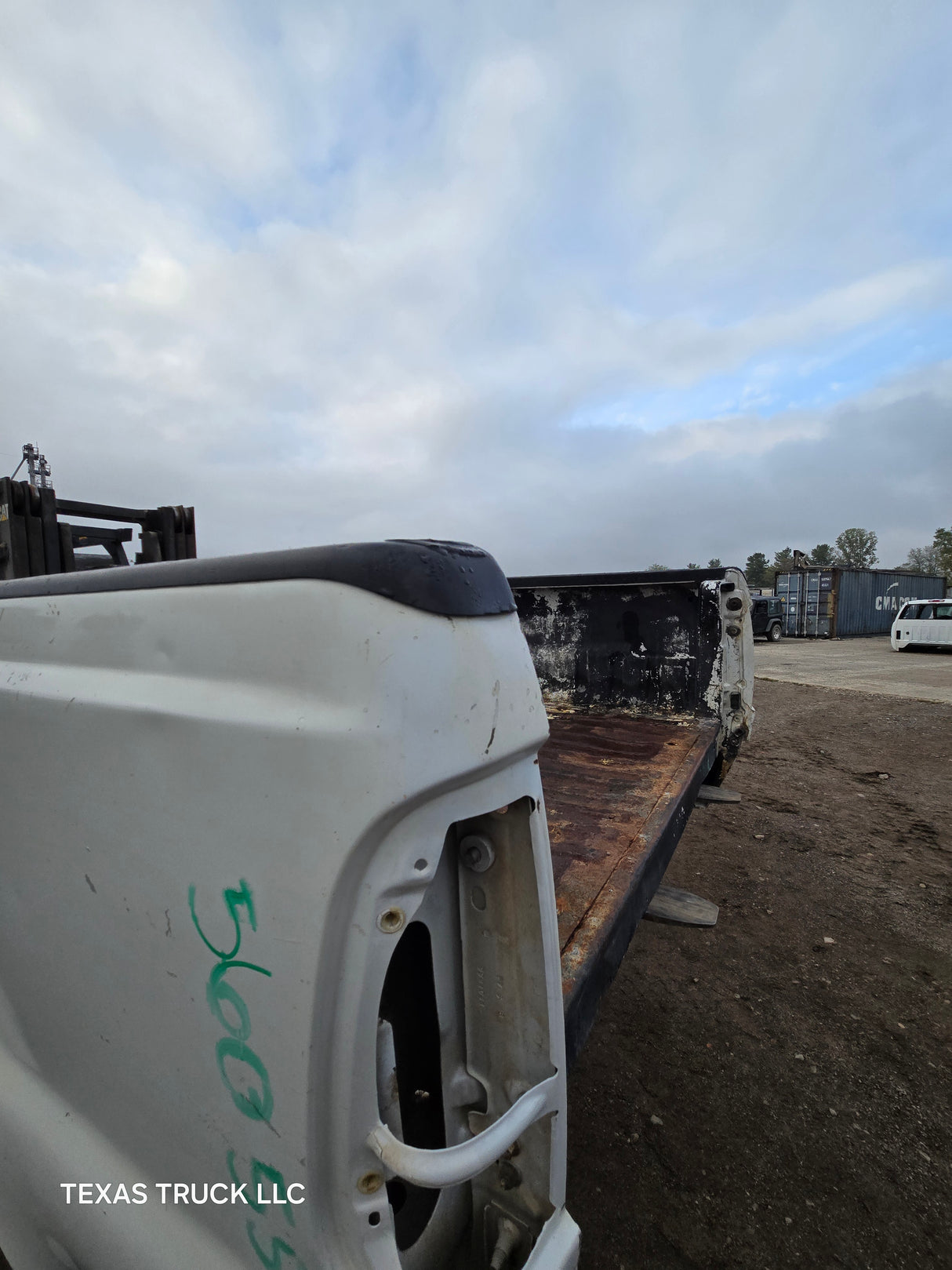 1999-2010 Ford Super Duty F250 F350 6' 9" Short Truck Bed