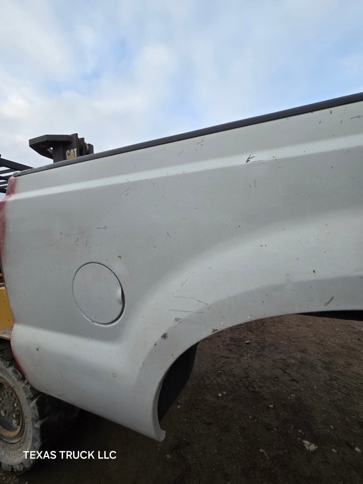 1999-2010 Ford Super Duty F250 F350 6' 9" Short Truck Bed