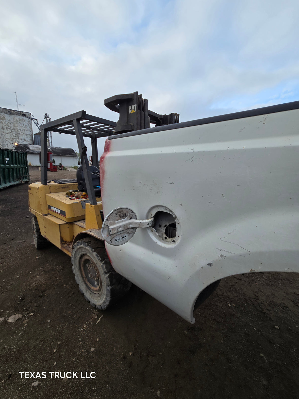 1999-2010 Ford Super Duty F250 F350 6' 9" Short Truck Bed