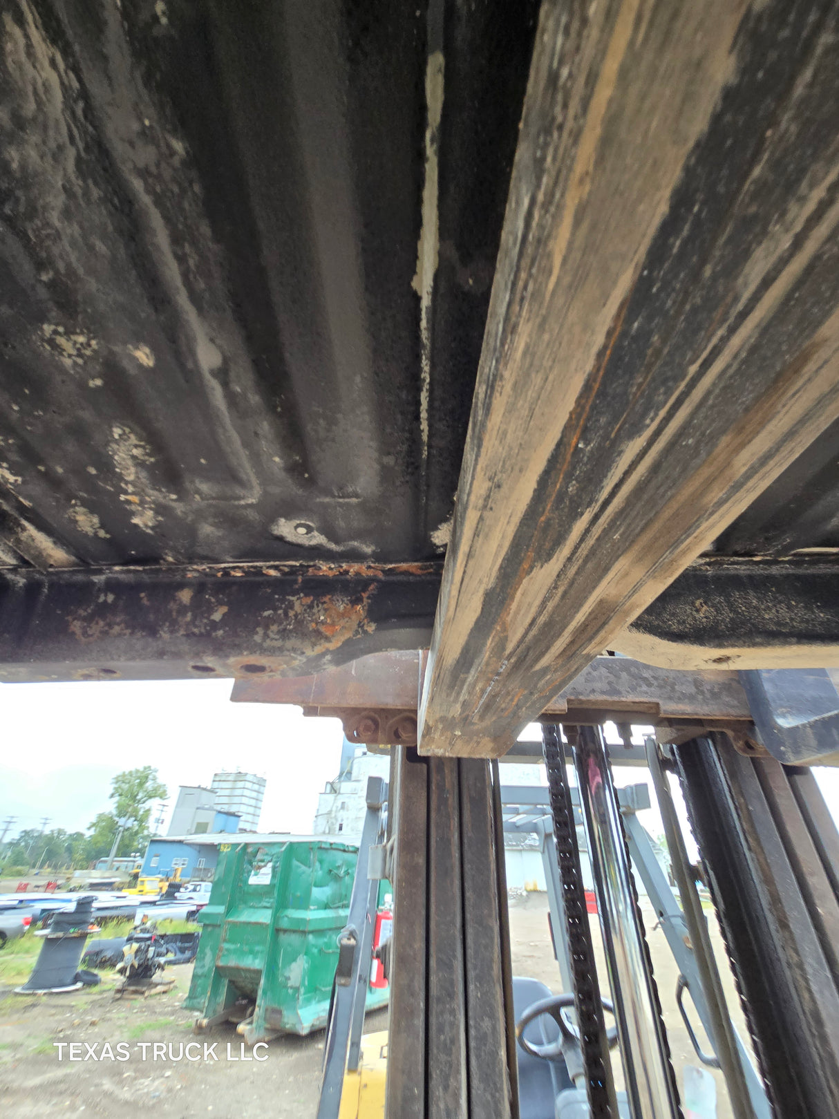 1999-2010 Ford Super Duty F250 F350 6' 9" Short Truck Bed