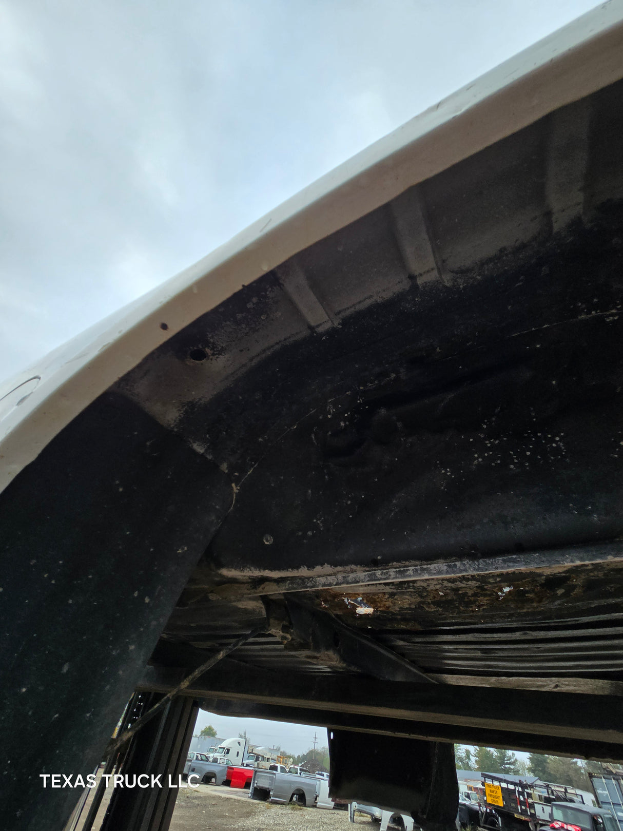 1999-2010 Ford Super Duty F250 F350 6' 9" Short Truck Bed