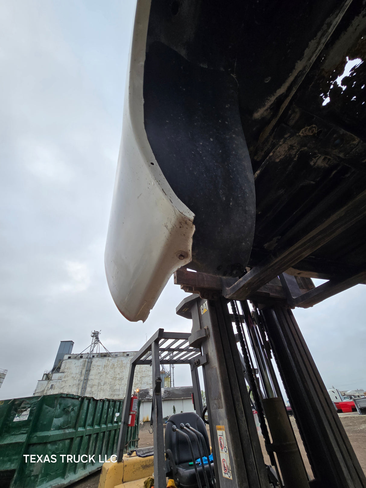 1999-2010 Ford Super Duty F250 F350 6' 9" Short Truck Bed