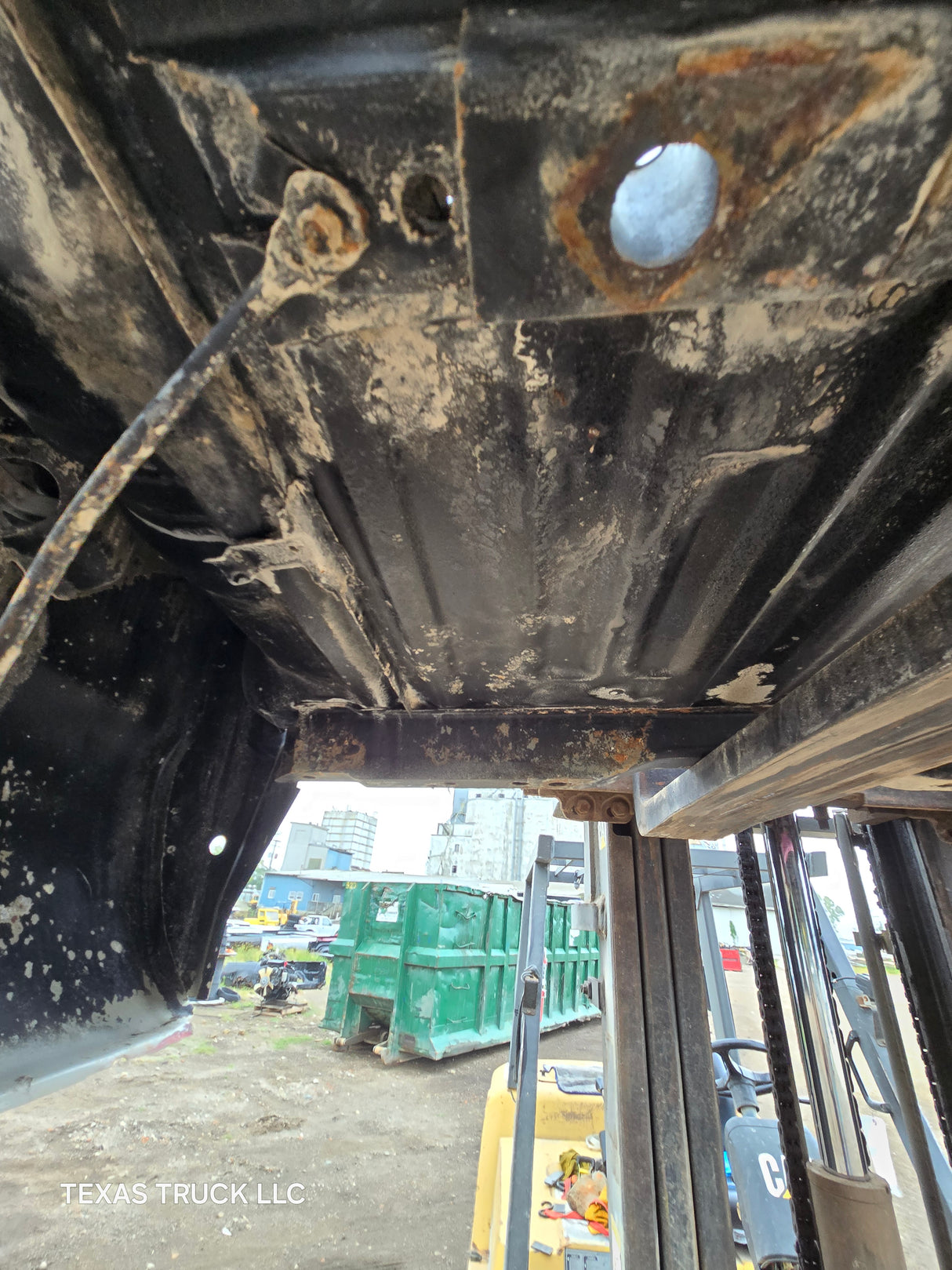 1999-2010 Ford Super Duty F250 F350 6' 9" Short Truck Bed