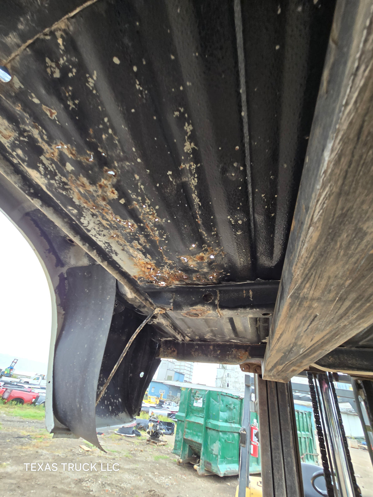 1999-2010 Ford Super Duty F250 F350 6' 9" Short Truck Bed