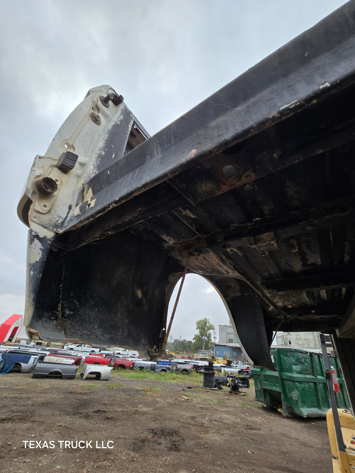 1999-2010 Ford Super Duty F250 F350 6' 9" Short Truck Bed