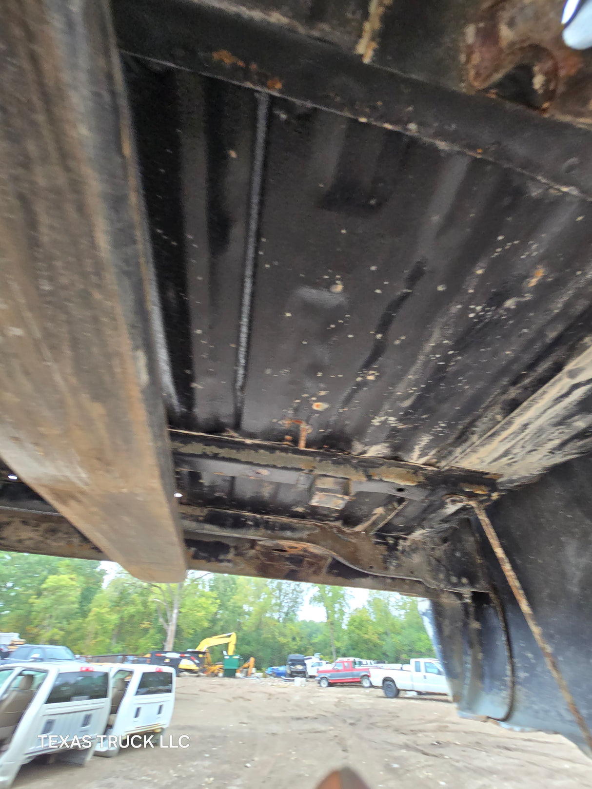 1999-2010 Ford Super Duty F250 F350 6' 9" Short Truck Bed