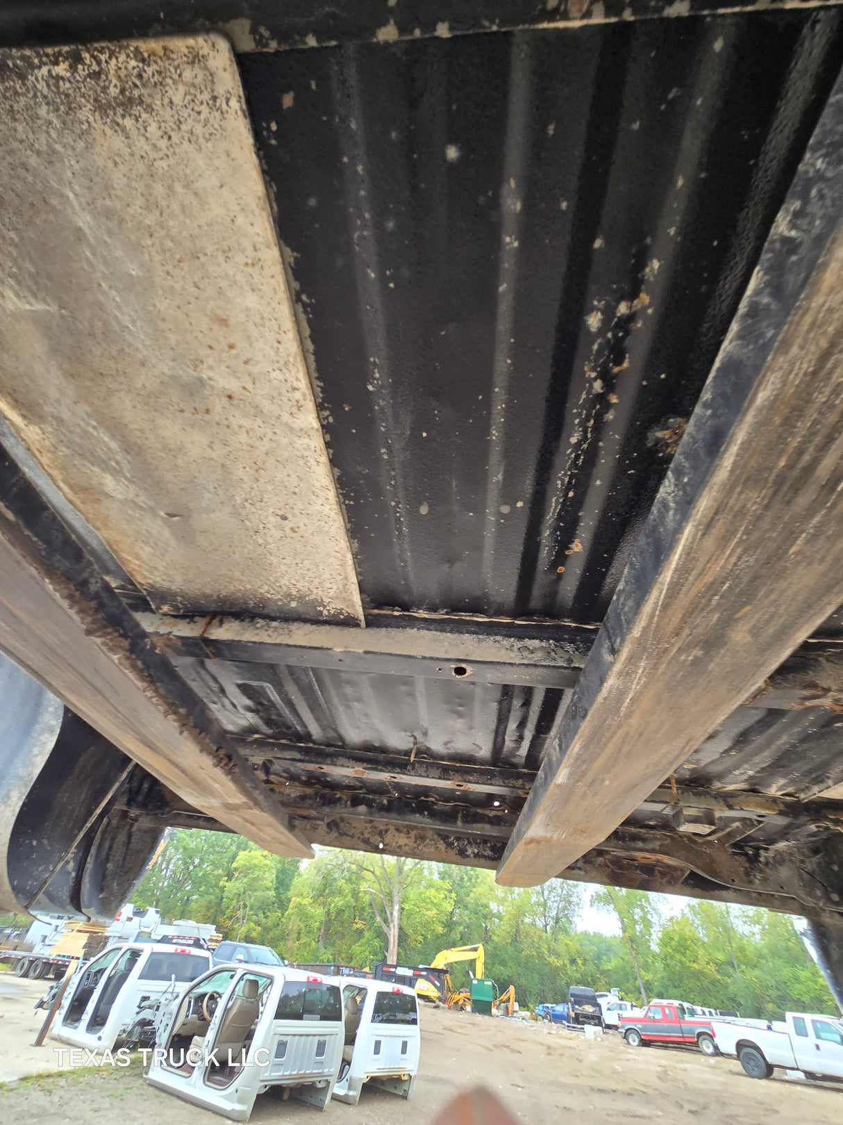 1999-2010 Ford Super Duty F250 F350 6' 9" Short Truck Bed