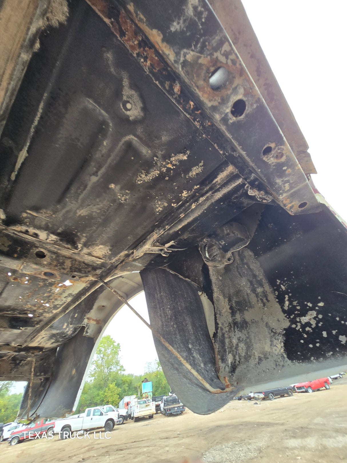 1999-2010 Ford Super Duty F250 F350 6' 9" Short Truck Bed