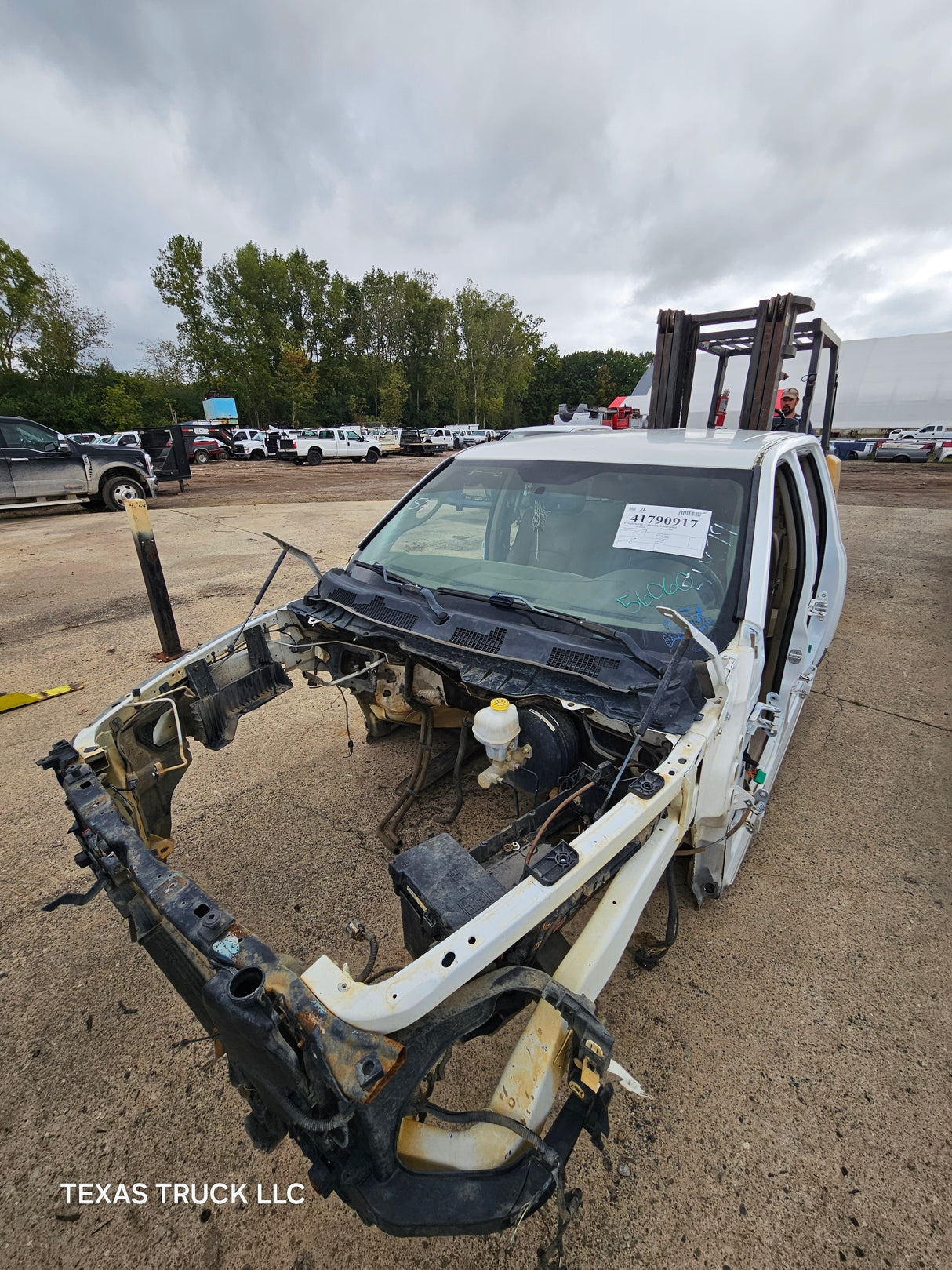 2009-2018 Dodge Ram 1500 4th Gen Quad Cab Cab - White/Tan