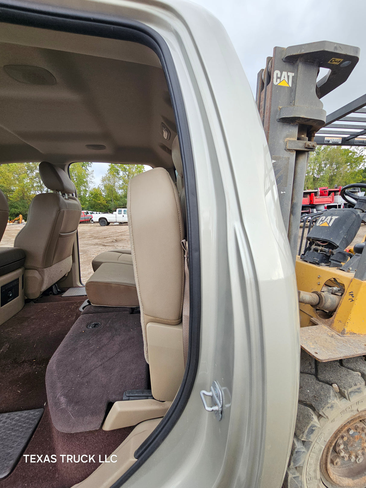 2009-2018 Dodge Ram 1500 4th Gen Crew Cab Cab - Light Graystone Pearl Coat