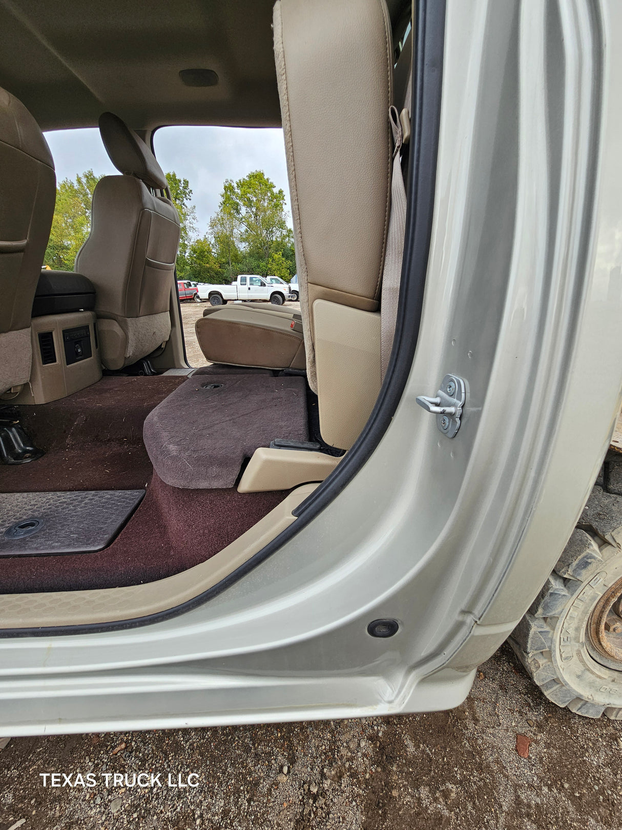 2009-2018 Dodge Ram 1500 4th Gen Crew Cab Cab - Light Graystone Pearl Coat