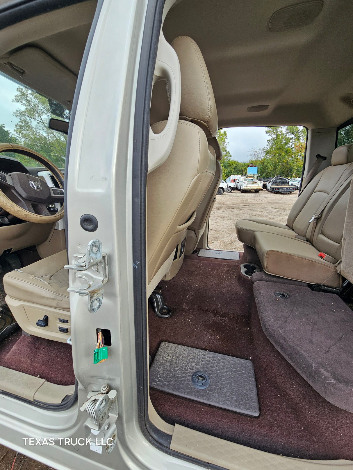 2009-2018 Dodge Ram 1500 4th Gen Crew Cab Cab - Light Graystone Pearl Coat