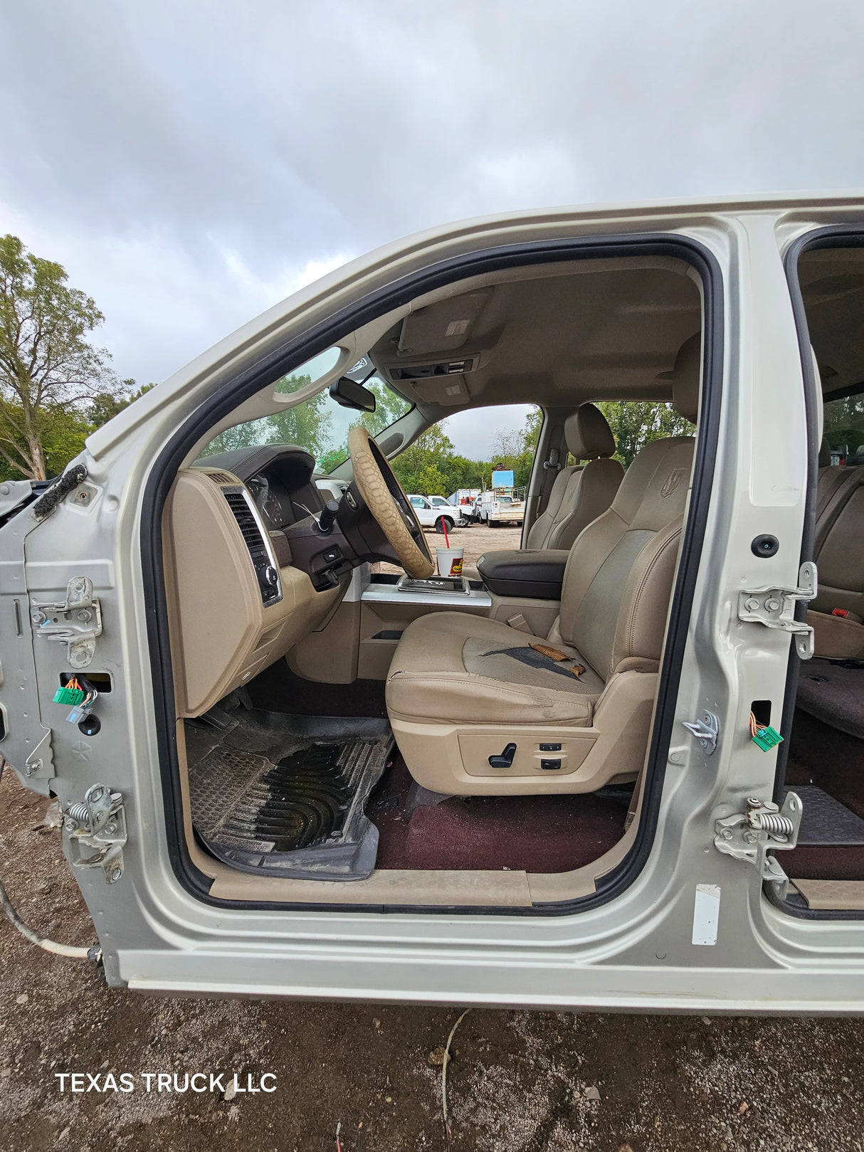 2009-2018 Dodge Ram 1500 4th Gen Crew Cab Cab - Light Graystone Pearl Coat