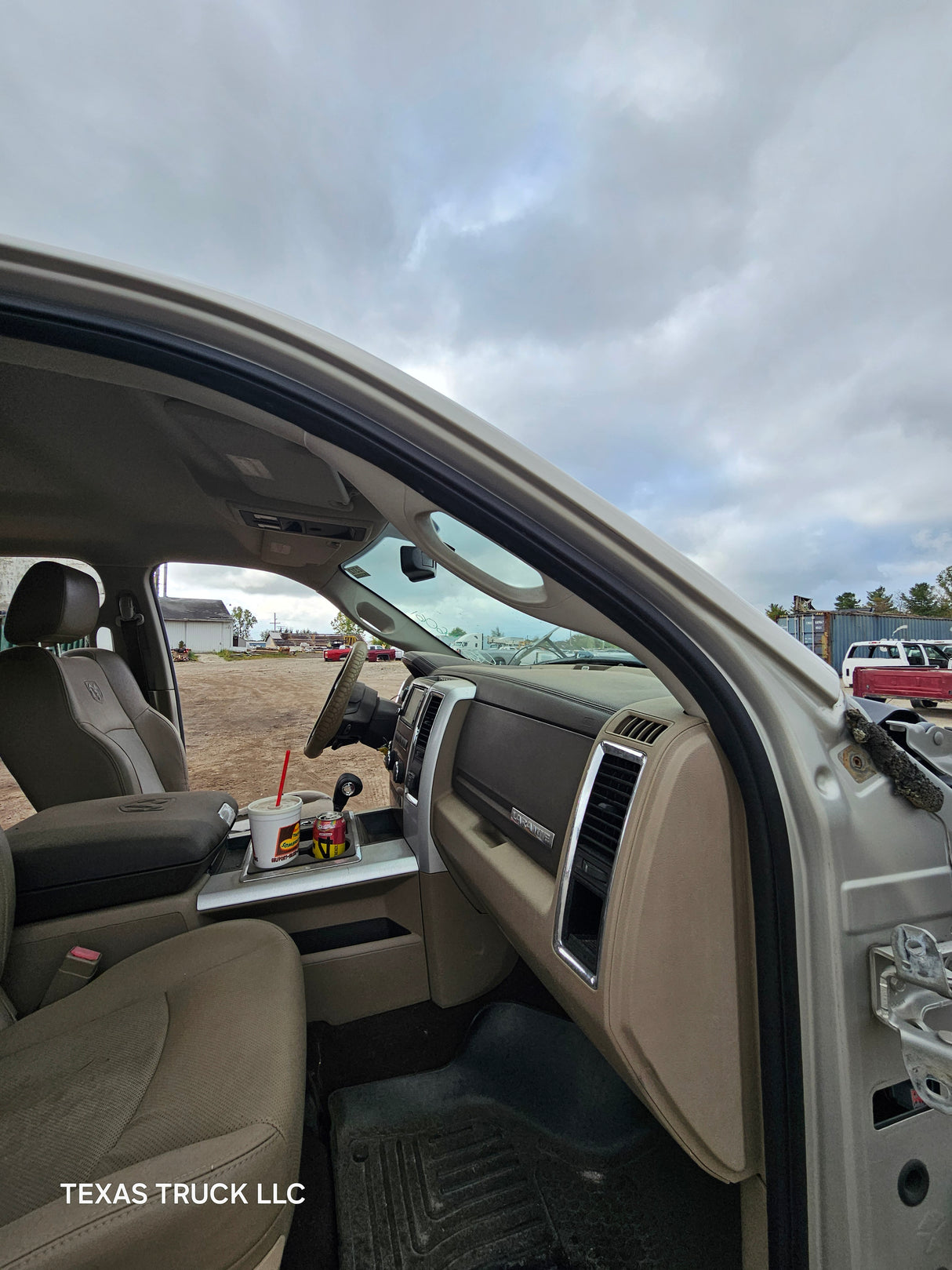 2009-2018 Dodge Ram 1500 4th Gen Crew Cab Cab - Light Graystone Pearl Coat