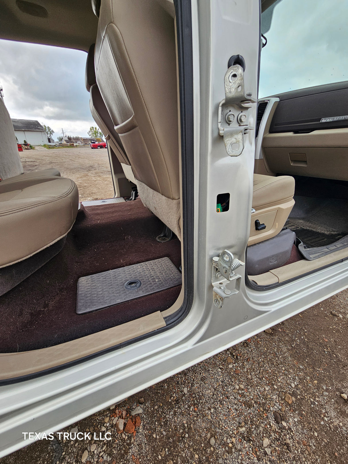 2009-2018 Dodge Ram 1500 4th Gen Crew Cab Cab - Light Graystone Pearl Coat