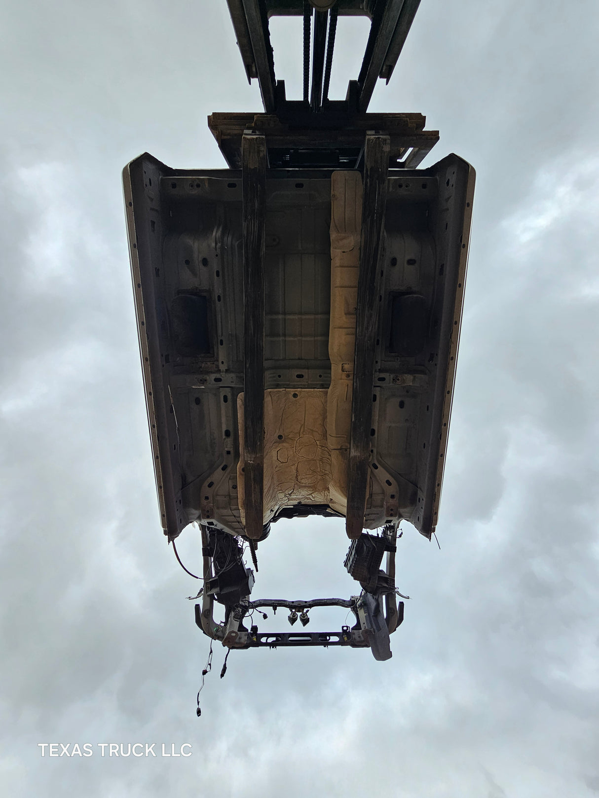 2009-2018 Dodge Ram 1500 4th Gen Crew Cab Cab - Light Graystone Pearl Coat