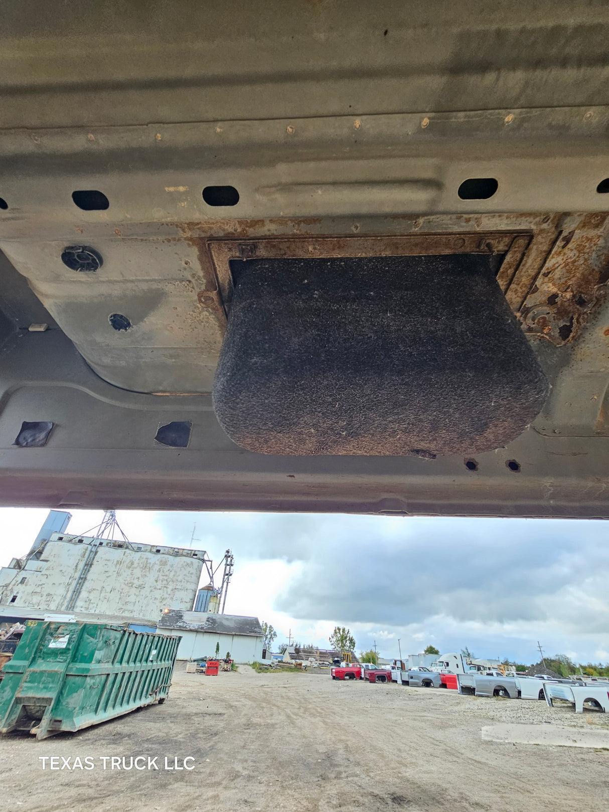 2009-2018 Dodge Ram 1500 4th Gen Crew Cab Cab - Light Graystone Pearl Coat