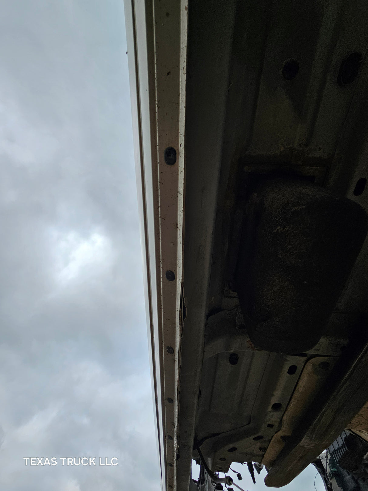 2009-2018 Dodge Ram 1500 4th Gen Crew Cab Cab - Light Graystone Pearl Coat