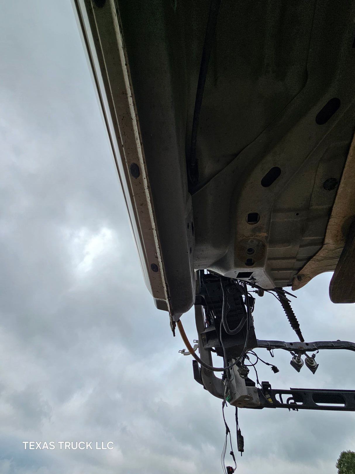 2009-2018 Dodge Ram 1500 4th Gen Crew Cab Cab - Light Graystone Pearl Coat