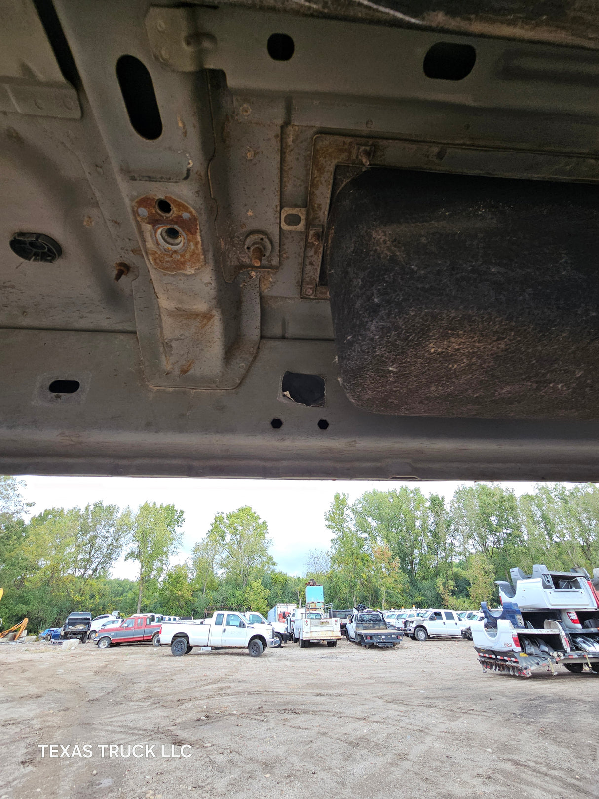 2009-2018 Dodge Ram 1500 4th Gen Crew Cab Cab - Light Graystone Pearl Coat