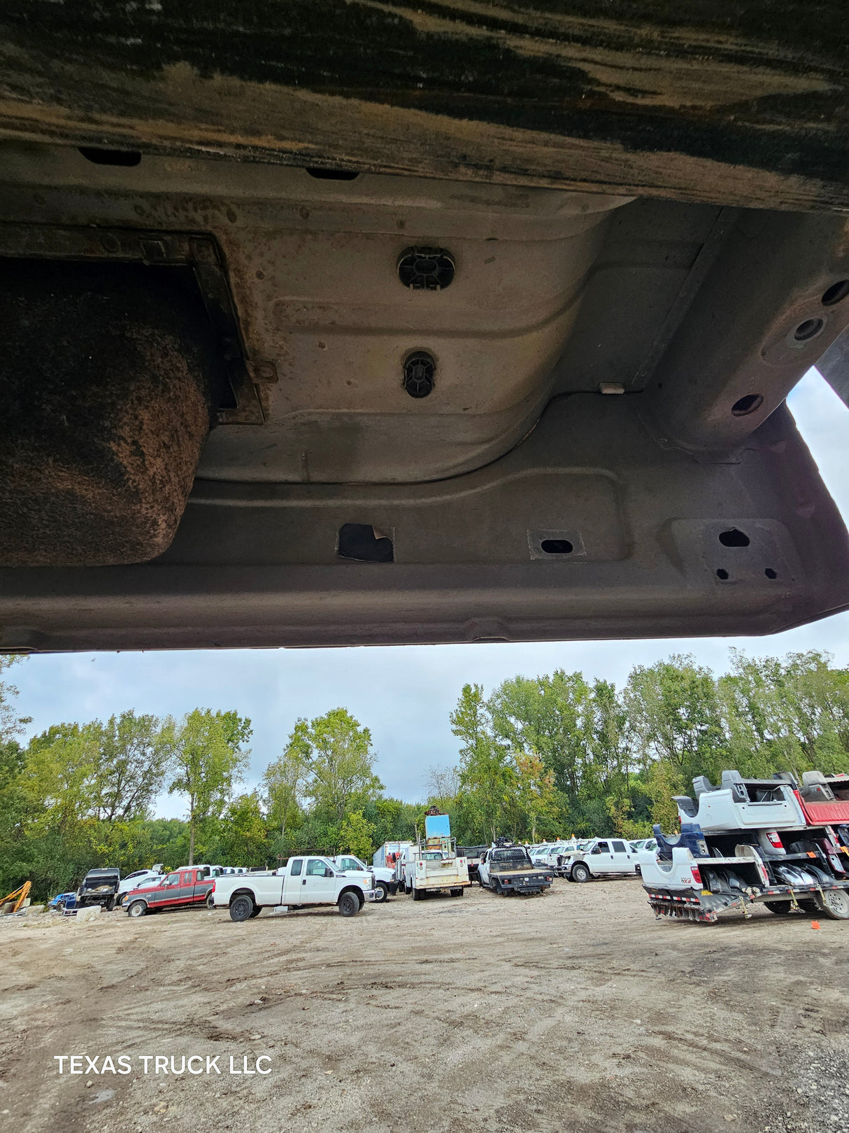 2009-2018 Dodge Ram 1500 4th Gen Crew Cab Cab - Light Graystone Pearl Coat