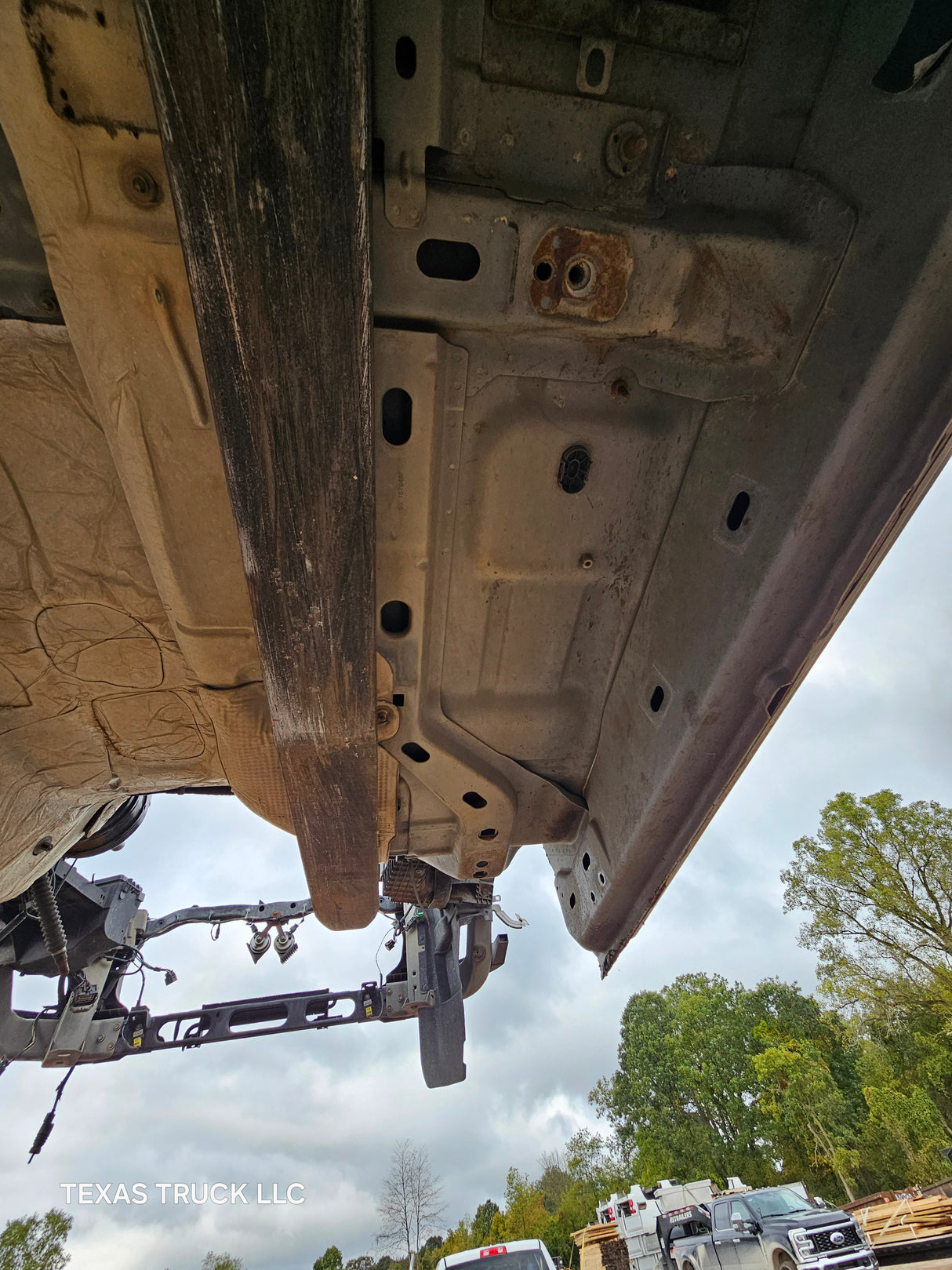 2009-2018 Dodge Ram 1500 4th Gen Crew Cab Cab - Light Graystone Pearl Coat