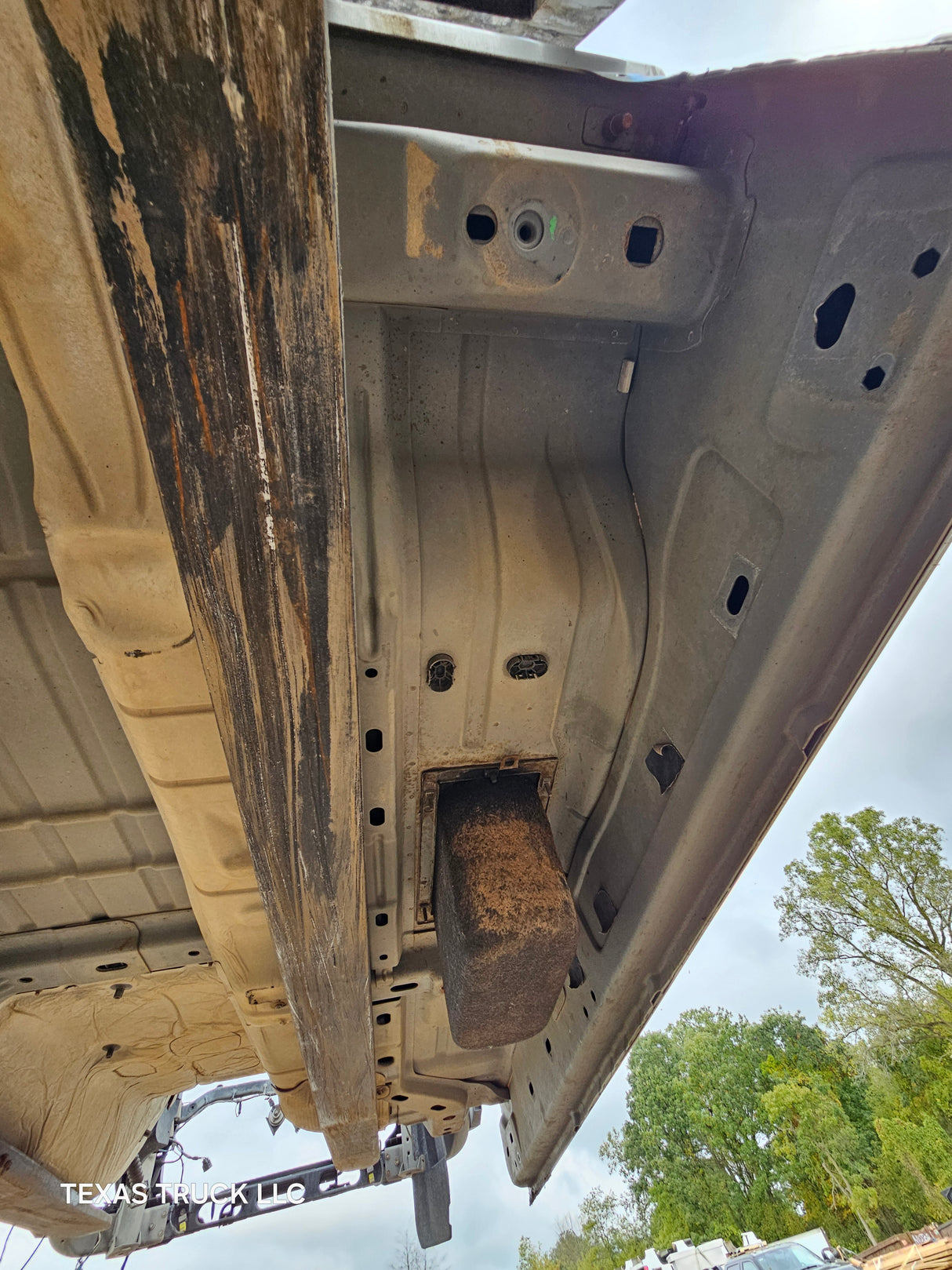 2009-2018 Dodge Ram 1500 4th Gen Crew Cab Cab - Light Graystone Pearl Coat