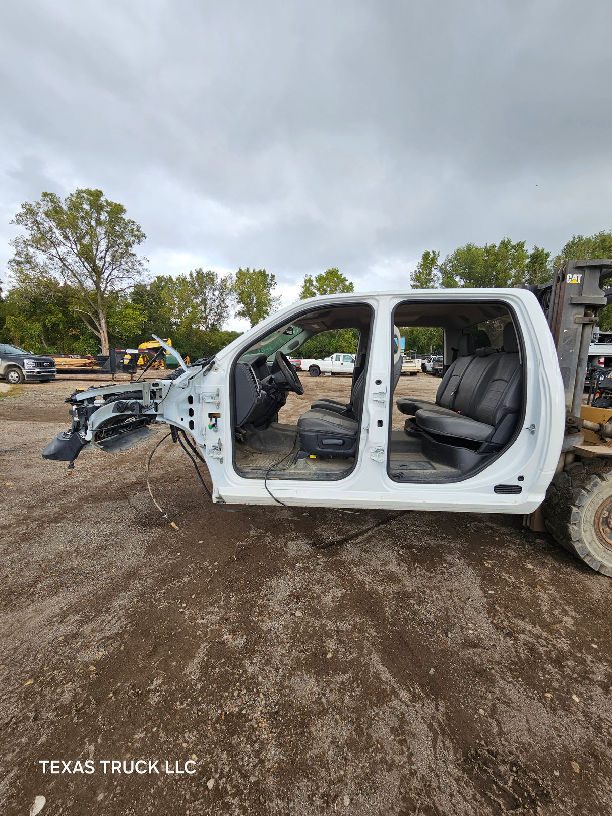2009-2018 Dodge Ram 1500 4th Gen Crew Cab Cab - Bright White
