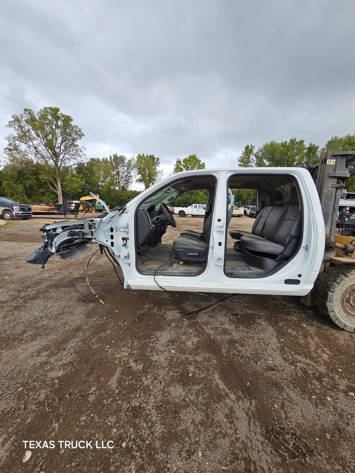 2009-2018 Dodge Ram 1500 4th Gen Crew Cab Cab - Bright White