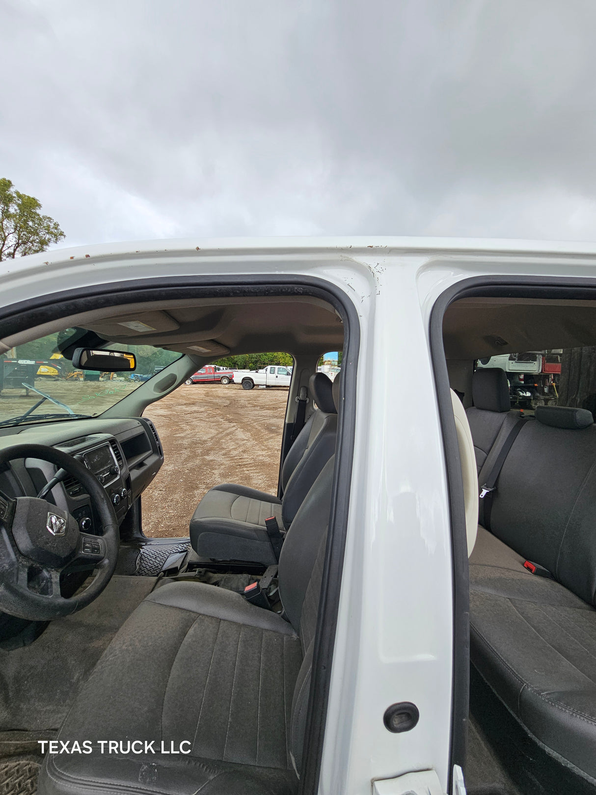 2009-2018 Dodge Ram 1500 4th Gen Crew Cab Cab - Bright White