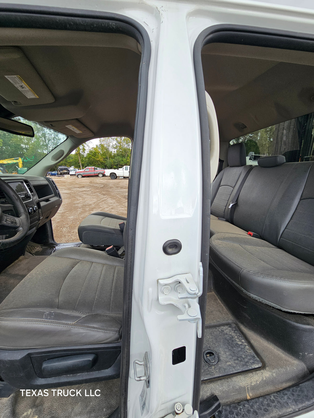 2009-2018 Dodge Ram 1500 4th Gen Crew Cab Cab - Bright White