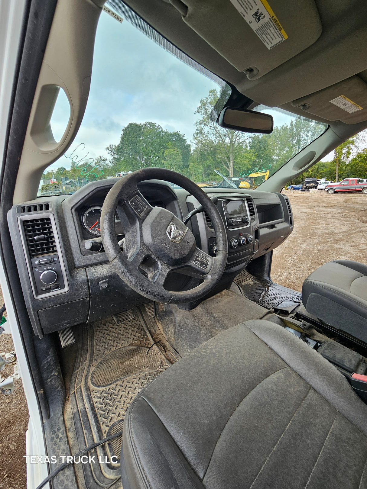 2009-2018 Dodge Ram 1500 4th Gen Crew Cab Cab - Bright White