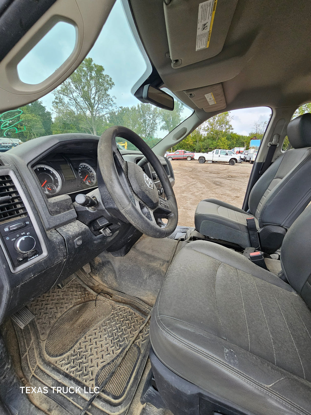 2009-2018 Dodge Ram 1500 4th Gen Crew Cab Cab - Bright White