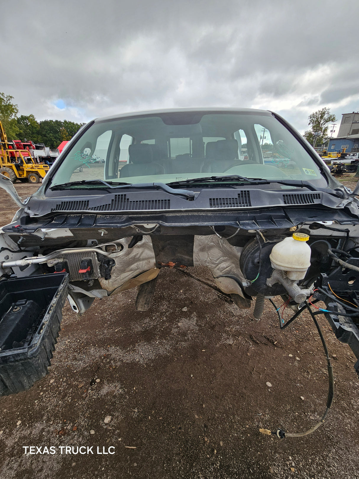2009-2018 Dodge Ram 1500 4th Gen Crew Cab Cab - Bright White