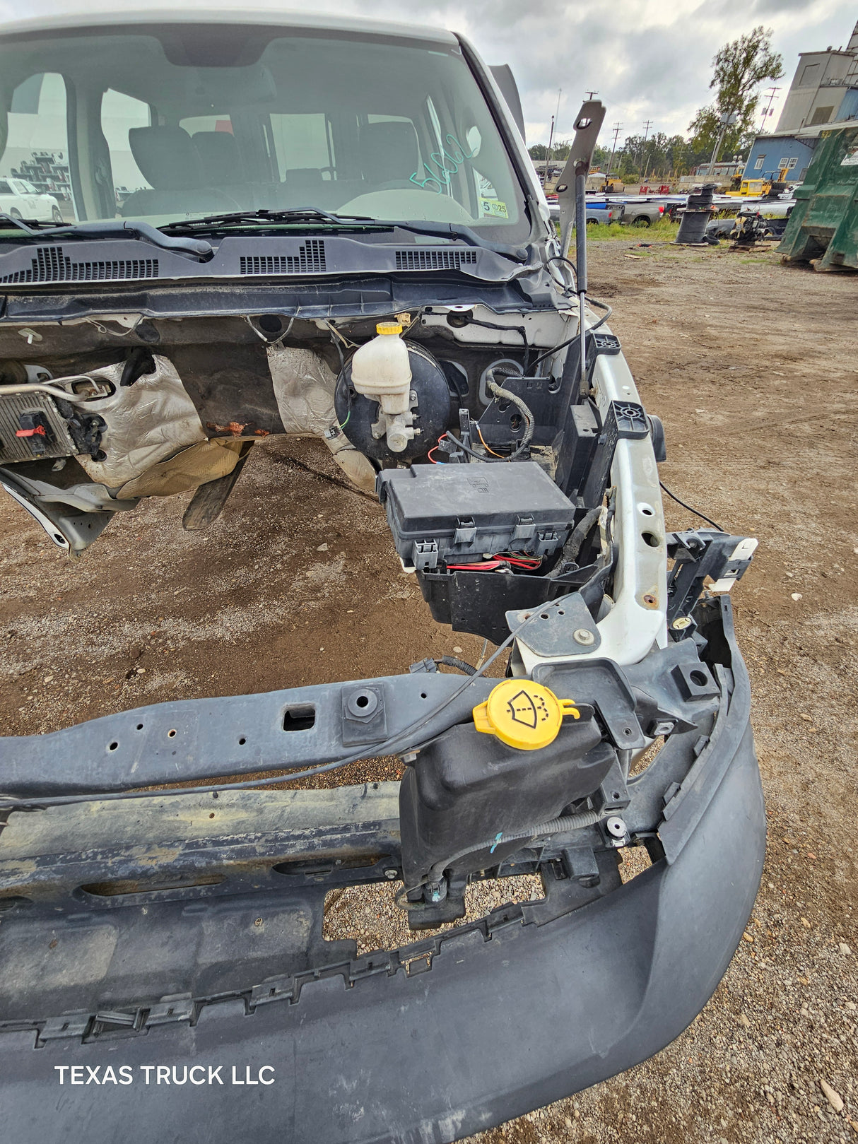 2009-2018 Dodge Ram 1500 4th Gen Crew Cab Cab - Bright White