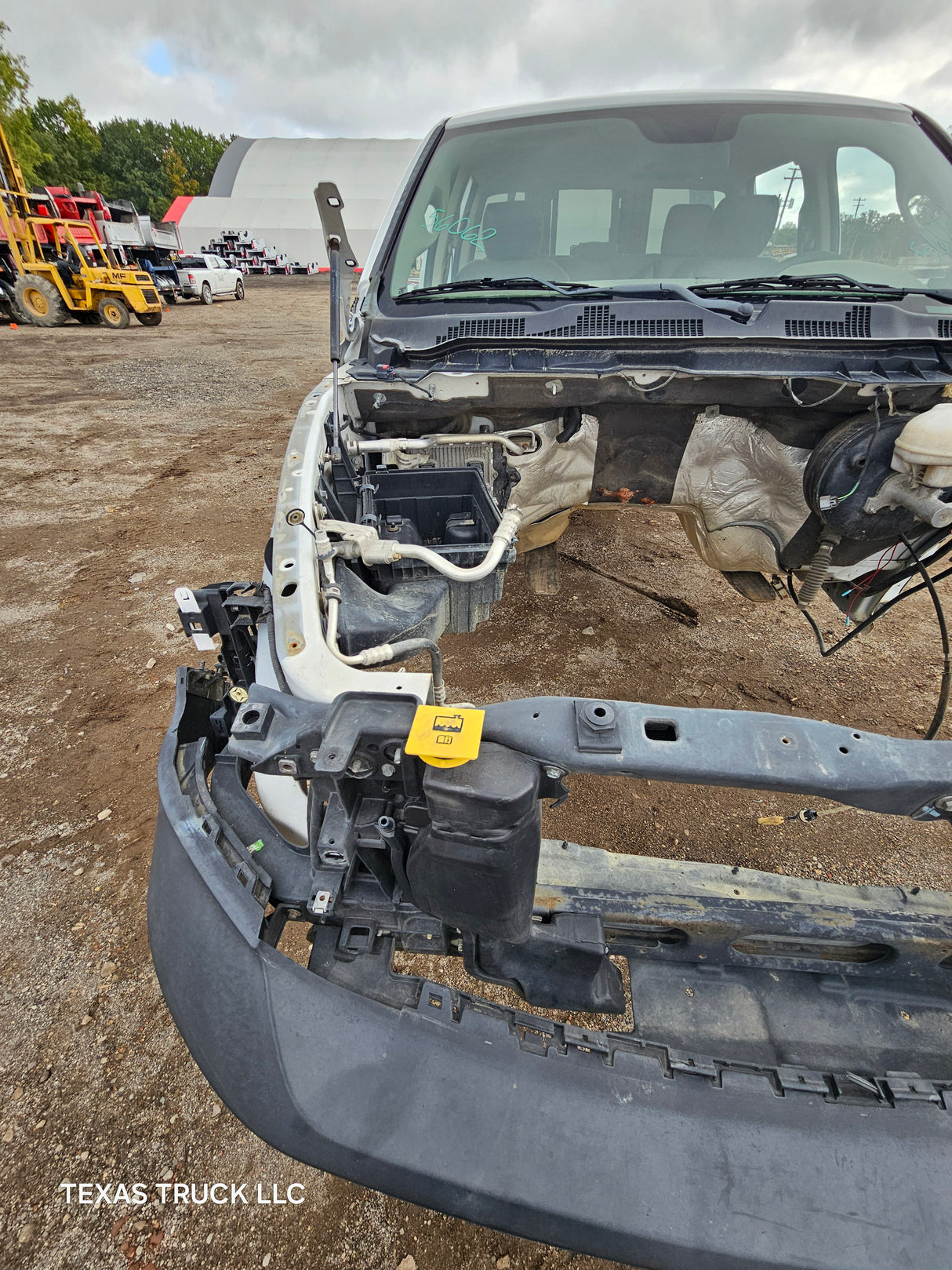 2009-2018 Dodge Ram 1500 4th Gen Crew Cab Cab - Bright White