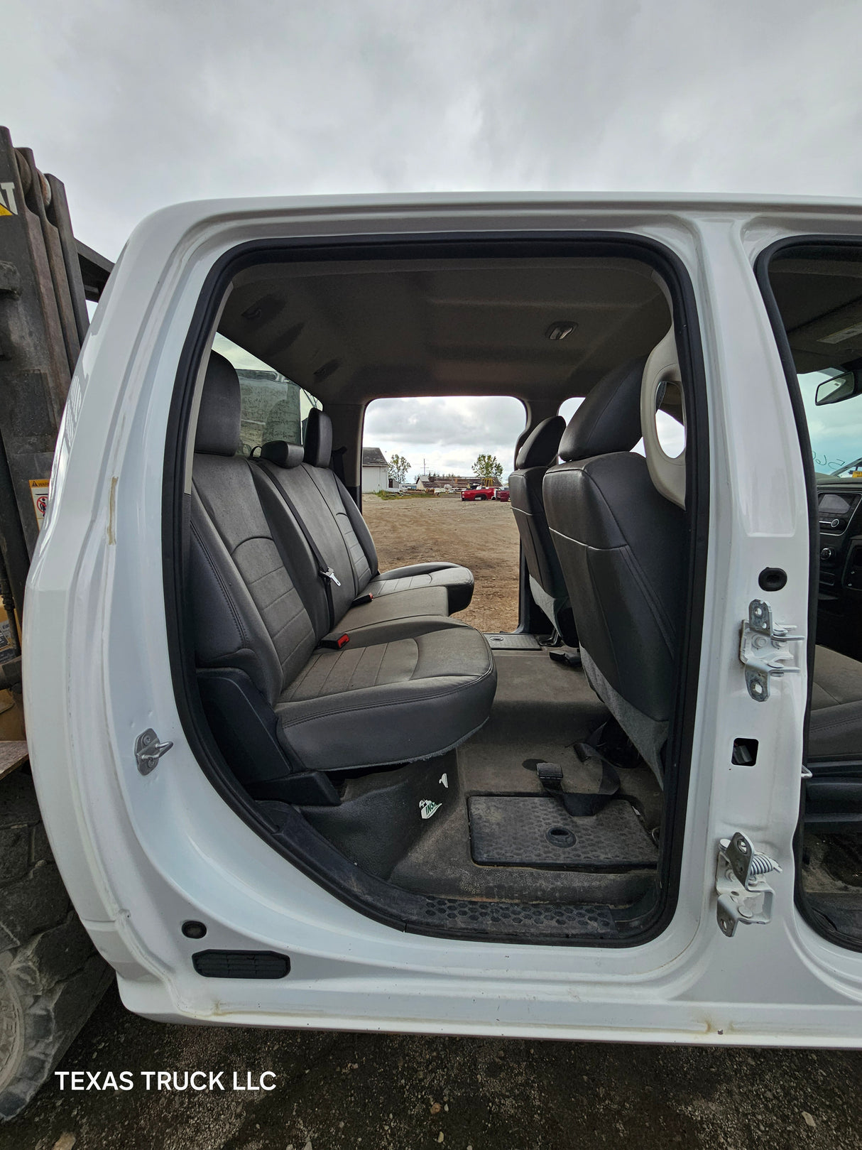 2009-2018 Dodge Ram 1500 4th Gen Crew Cab Cab - Bright White