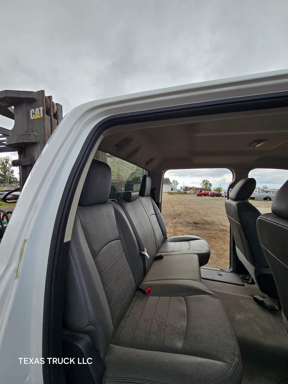 2009-2018 Dodge Ram 1500 4th Gen Crew Cab Cab - Bright White