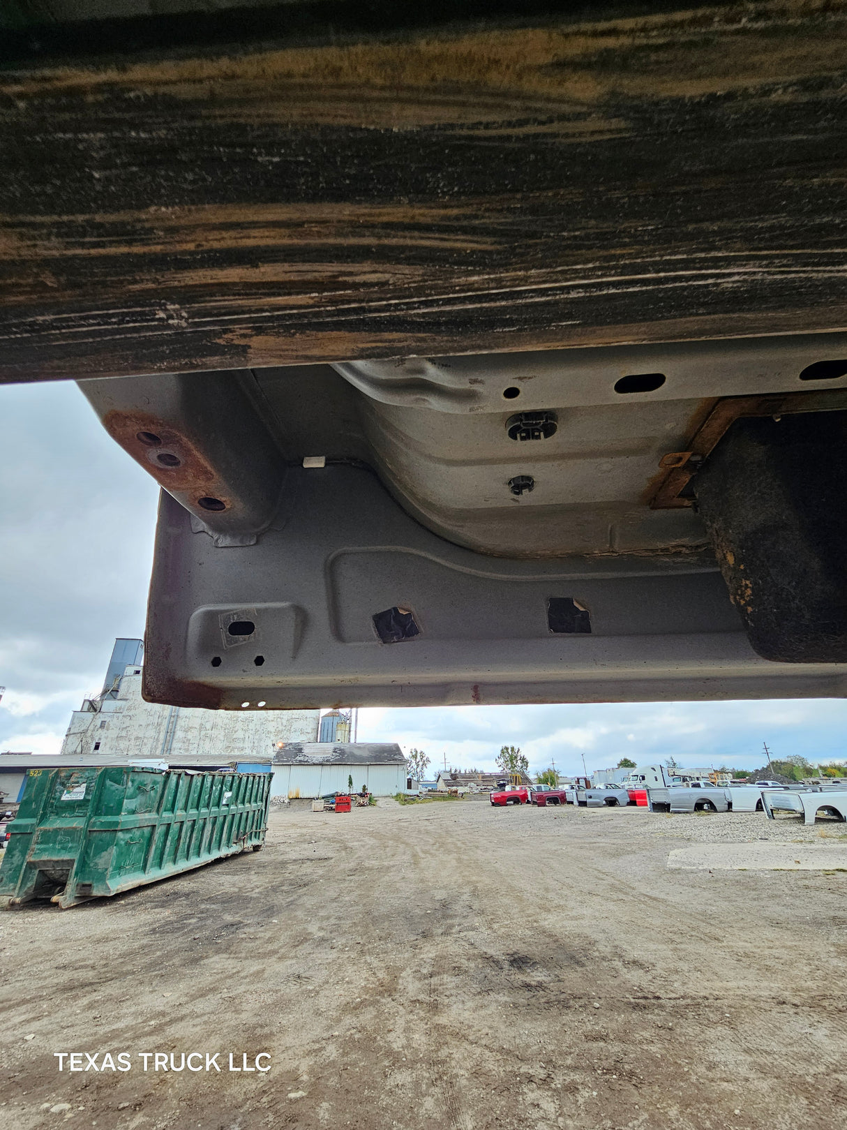 2009-2018 Dodge Ram 1500 4th Gen Crew Cab Cab - Bright White