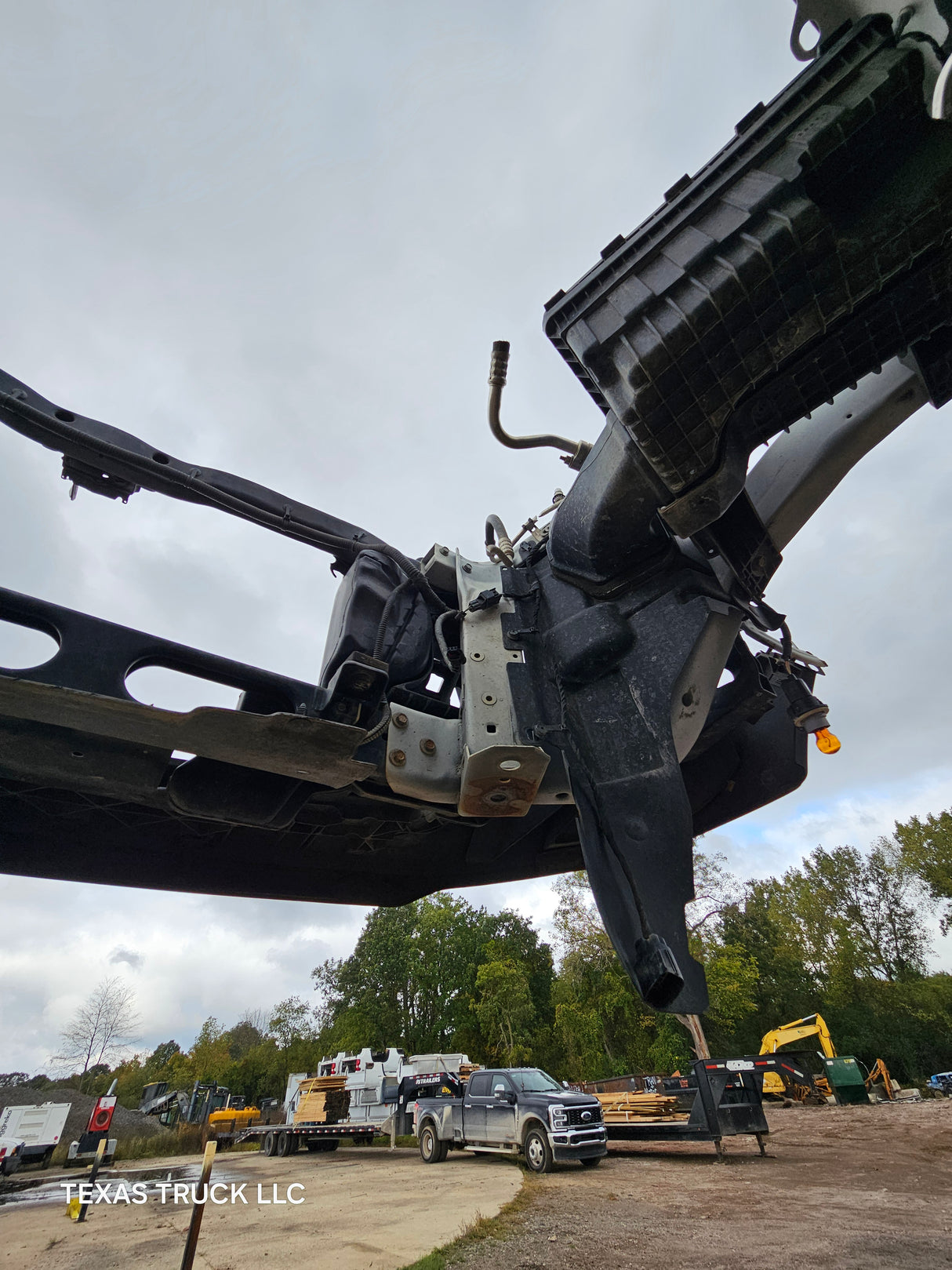 2009-2018 Dodge Ram 1500 4th Gen Crew Cab Cab - Bright White
