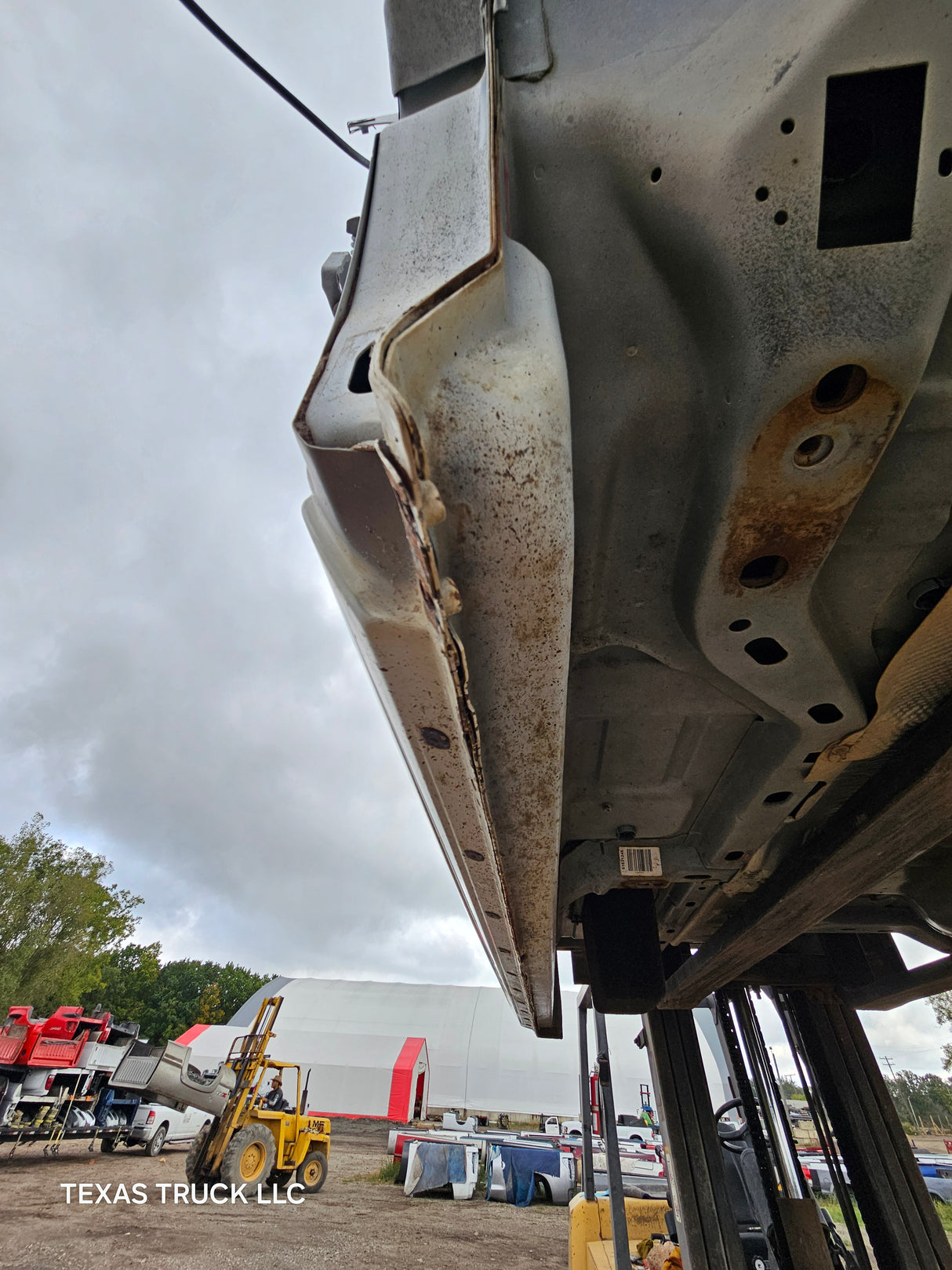 2009-2018 Dodge Ram 1500 4th Gen Crew Cab Cab - Bright White