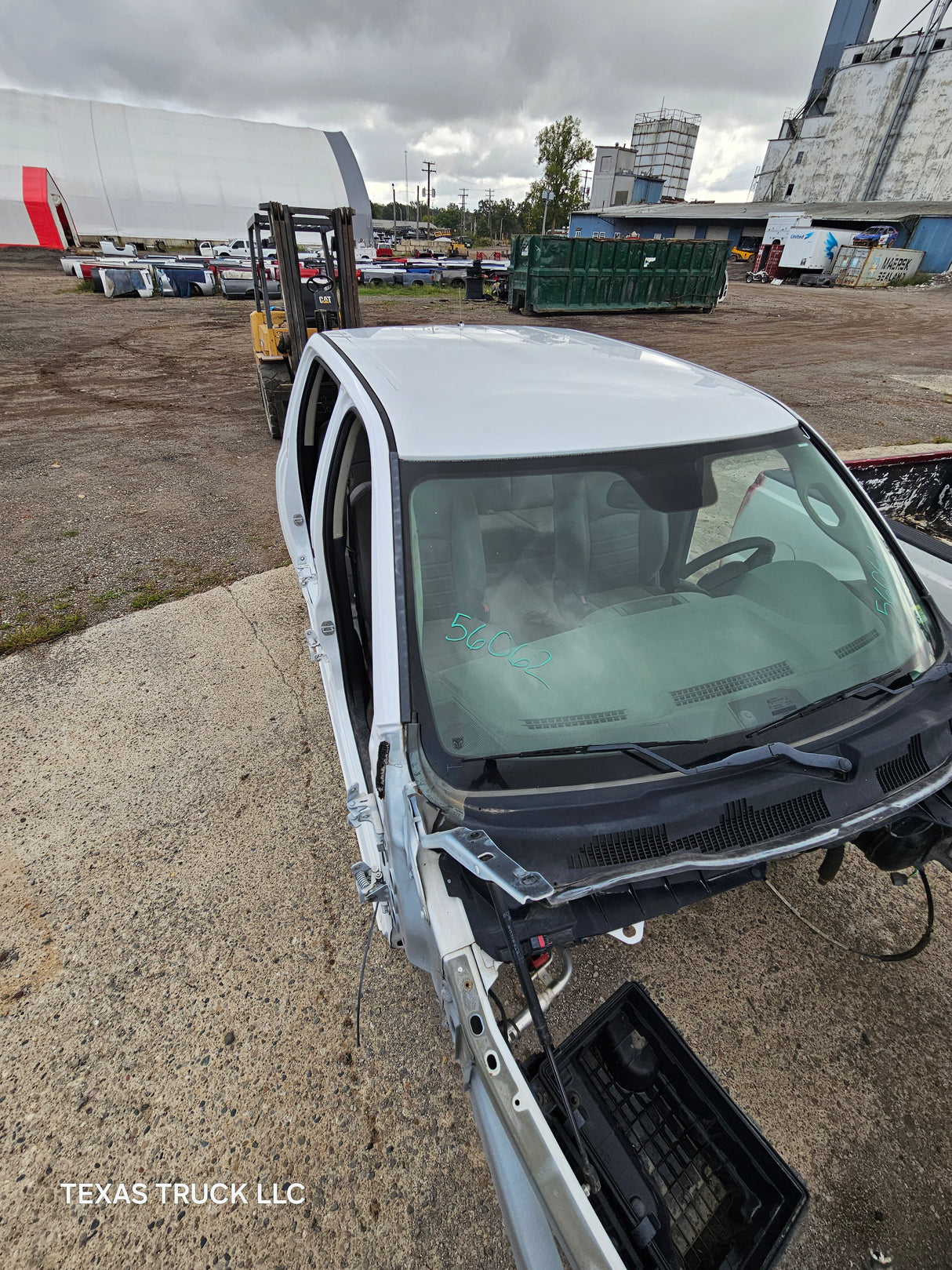 2009-2018 Dodge Ram 1500 4th Gen Crew Cab Cab - Bright White