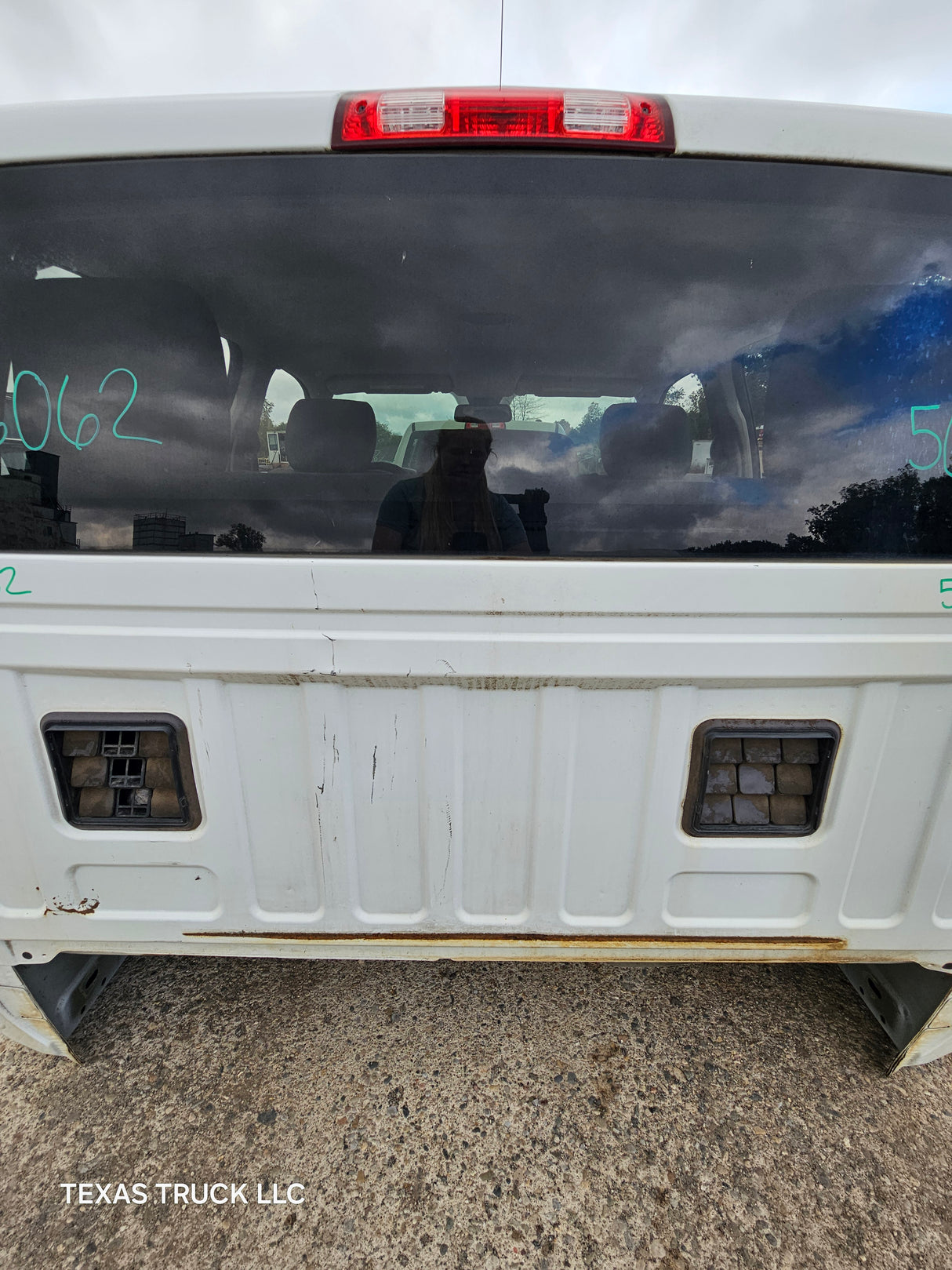 2009-2018 Dodge Ram 1500 4th Gen Crew Cab Cab - Bright White