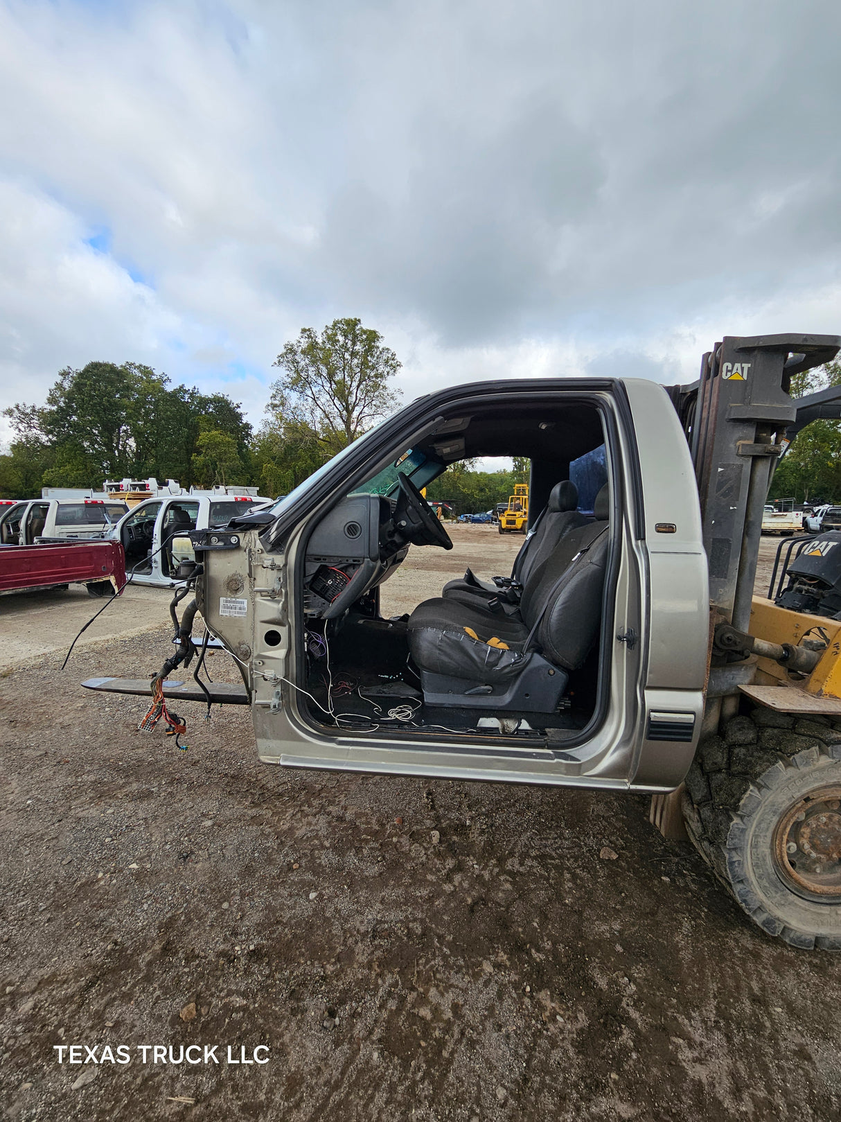 1999-2007 Chevrolet Silverado / GMC Sierra 1500 2500 HD 3500HD Regular Cab Body - Pewter