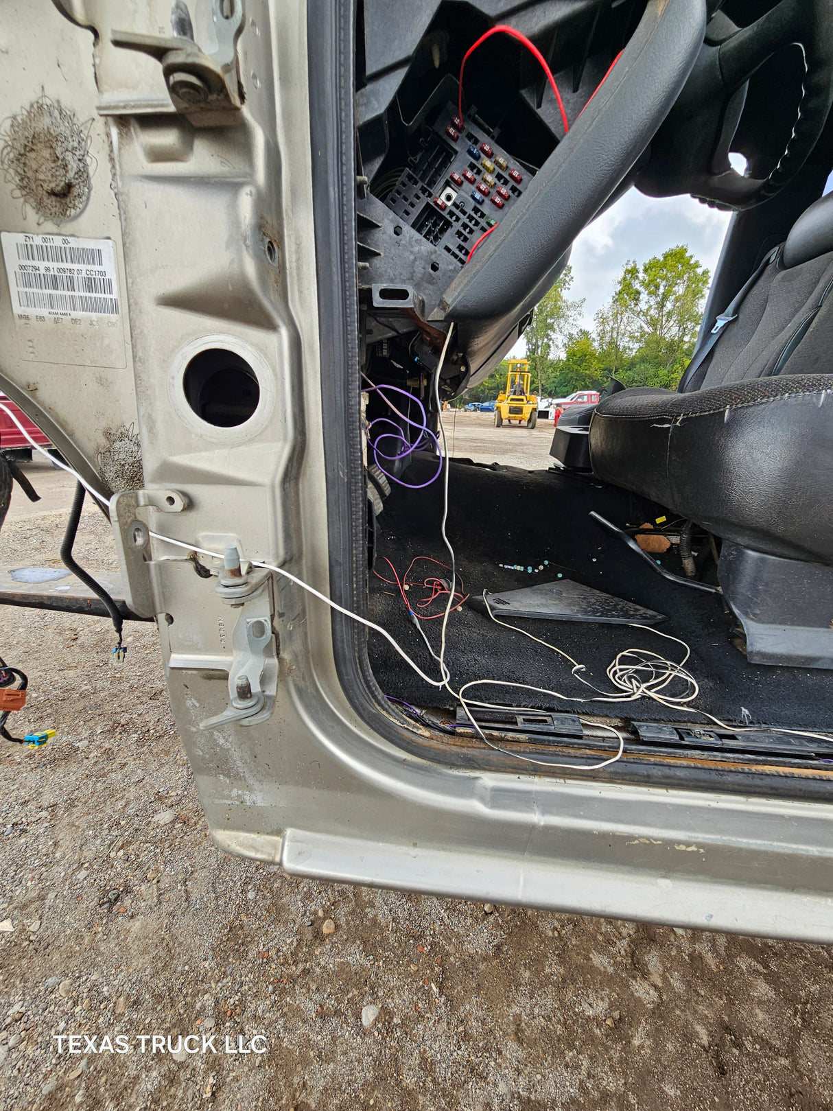 1999-2007 Chevrolet Silverado / GMC Sierra 1500 2500 HD 3500HD Regular Cab Body - Pewter